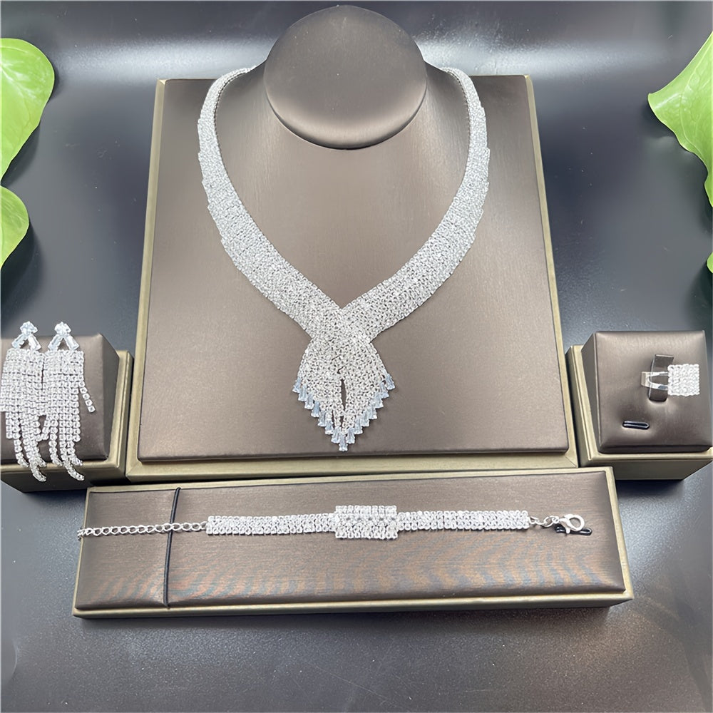 Luxurious And Romantic Jewelry Set Of 4 Fashionable Exquisite Shiny Necklaces, Earrings, Rings, And Bracelets For Middle Eastern-themed Weddings And Parties.