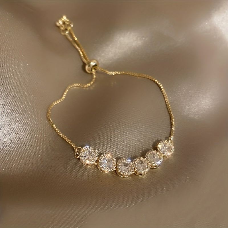 A Square Bracelet Made of Real Gold-Plated Zirconia.