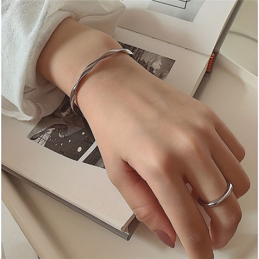 Fashionable And Simple Open Bracelet, Simple Silvery Adjustable Bracelet, Elegant Accessory For Women, Fashionable Small Design Bracelet