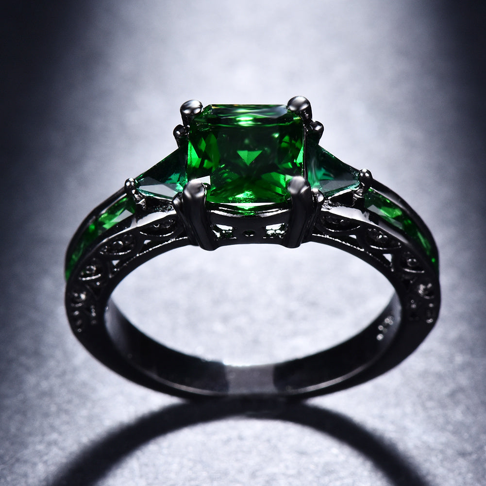 Vintage Black Golden Color Princess Cut Green Stone Ring Engagement Wedding Band Rings For Women Bridal Fine Jewelry Party Gift
