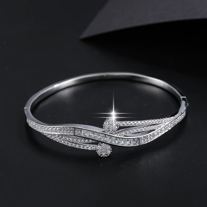 Stylish and Hot-Selling Women's Versatile Zirconia Bracelet