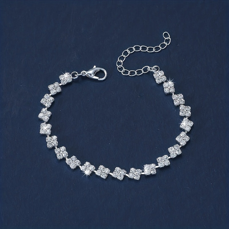 Elegant Square Design Rhinestone Claw Chain Bracelet for Women - Luxurious, Sparkling, Perfect for Casual Fashion Trend