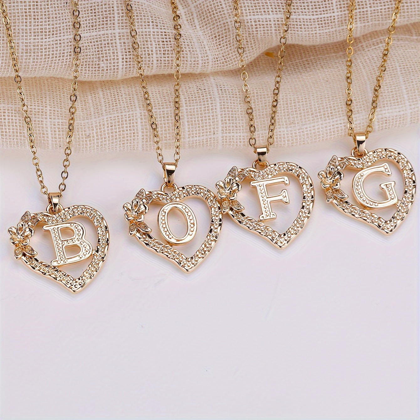 [Retro Love Necklace] Retro Palace Style Love Flower Letter Pendant Necklace - One 26 Letter Necklaces A-Z Capital Letter - Dating Wedding Jewelry