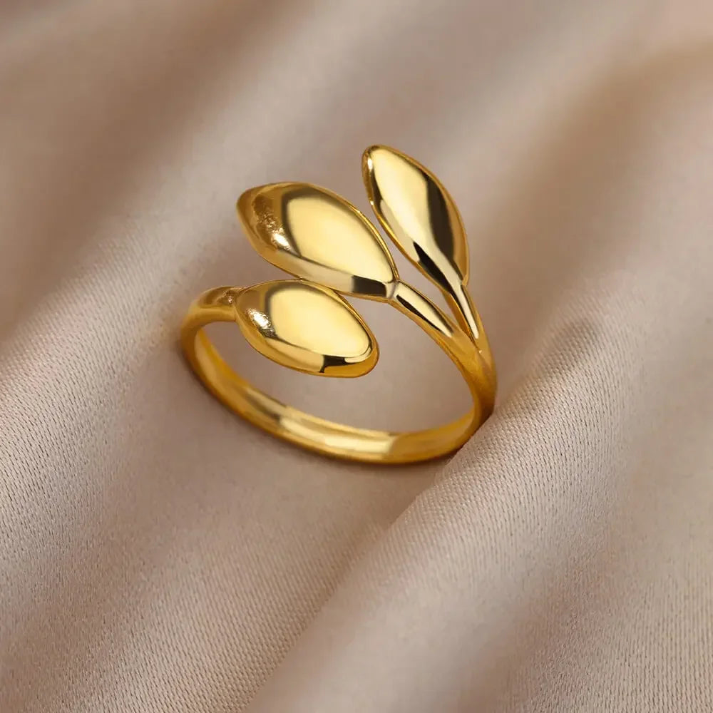 Stainless Steel Rings for Women Aesthetic Heart Gold Color Wedding Ring Vintage Waterproof Wedding Jewelry Prom Accessories Gift