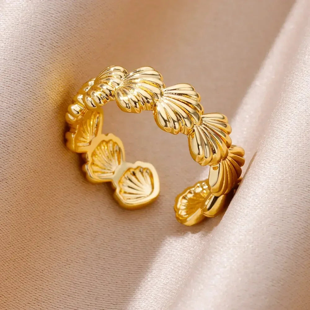 Stainless Steel Rings for Women Aesthetic Heart Gold Color Wedding Ring Vintage Waterproof Wedding Jewelry Prom Accessories Gift