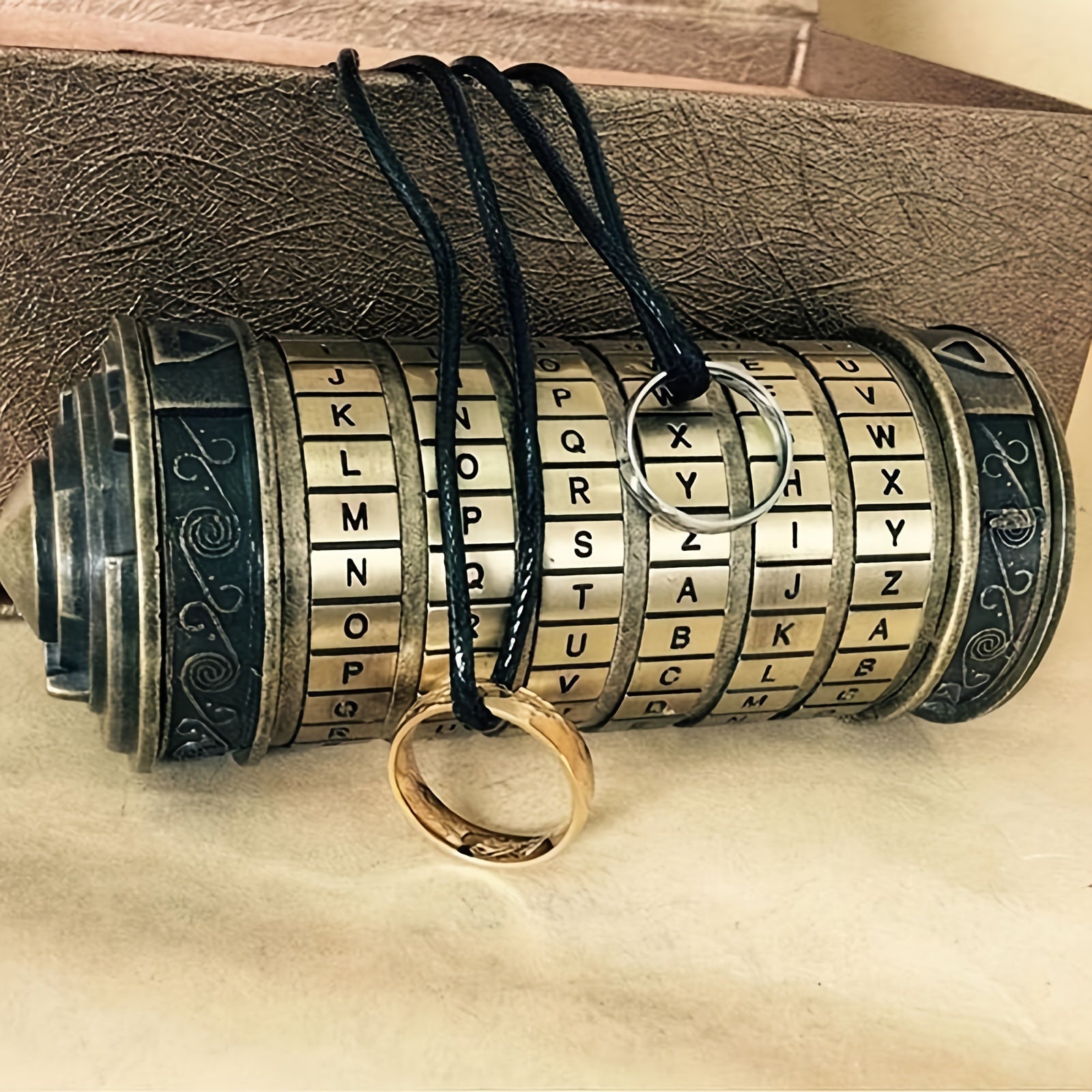 1pc Vintage Cylinder Gift Box, With Password Lock, Secure Storage For Wedding Rings, Retro Storage Box, Precision And Stylish Creative Storage Box For Valentine's Day Birthday Present, Halloween Thanksgiving Christmas New Yea