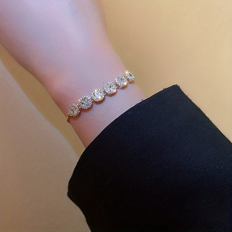 A Square Bracelet Made of Real Gold-Plated Zirconia.