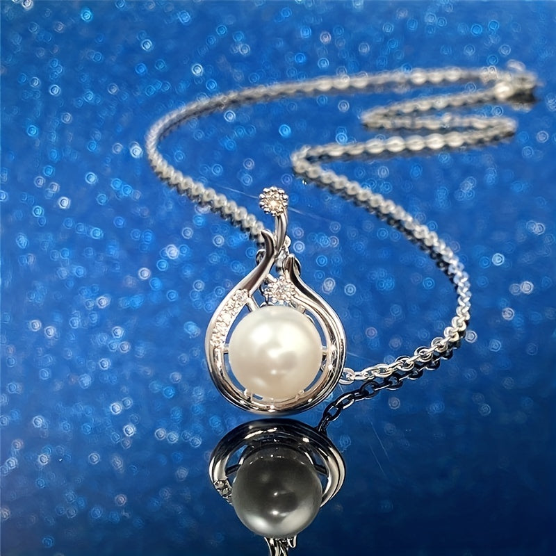 Luxurious Faux Pearl Pendant Necklace - Copper Silver Plated Pendant Necklaces with Delicate Clavicle Chain and Romantic Valentine's Day Gift Idea
