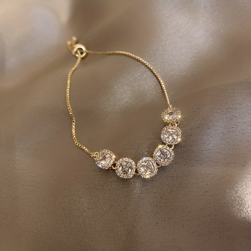 A Square Bracelet Made of Real Gold-Plated Zirconia.