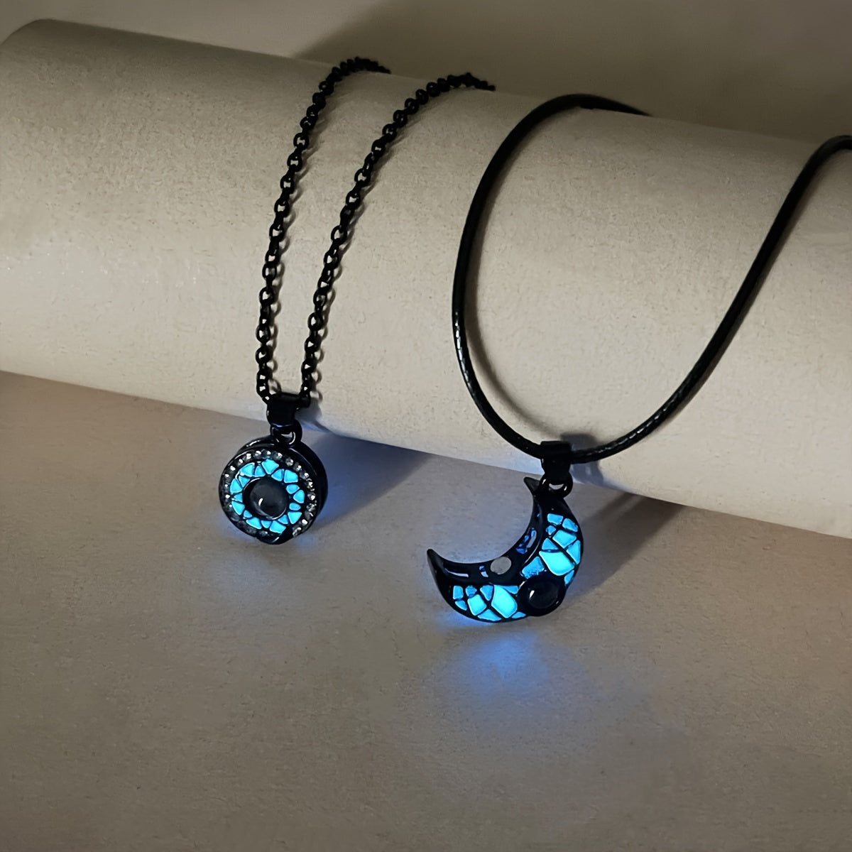 2-Piece Magnetic Sun & Moon Projection Pendant Necklaces for Couples - Romantic 'I Love You' in 100 Languages, Unique Valentine's Day Gift, Stainless Steel Chain, Hypoallergenic, Nickel-Free, Perfect for Anniversary, Birthday